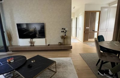 Alquiler de un acogedor apartamento de 3 habitaciones, 86 m², distrito Belgrade Waterfront, Belgrado, Serbia